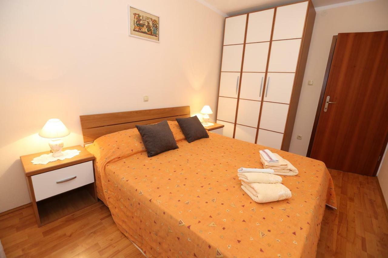 Apartment By The Sea Baška Buitenkant foto